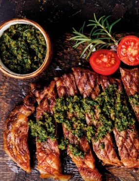 Carne com Chimichurri